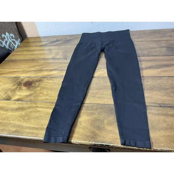 ASSETS by SPANX Women's Seamless Legging Black Size Large - Picture 2 of 8